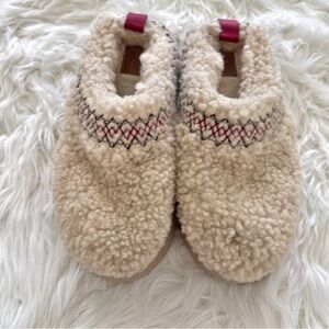 UGG Cream and Red Women's Slippers
